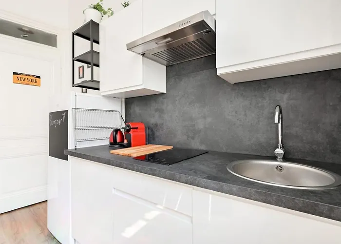 The Valmy Retreat Peaceful & Private Terrace Appartement